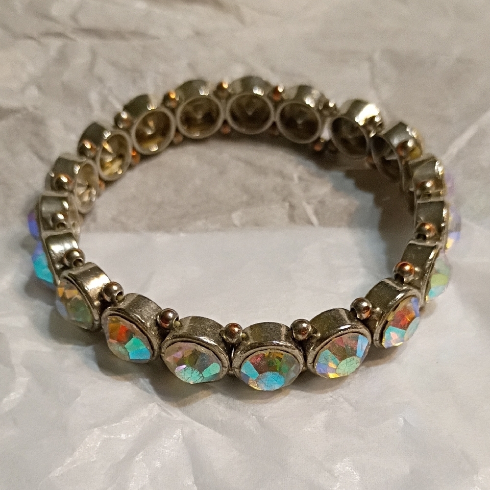 Elegant Silver and Gold Bracelet with Iridescent Accents